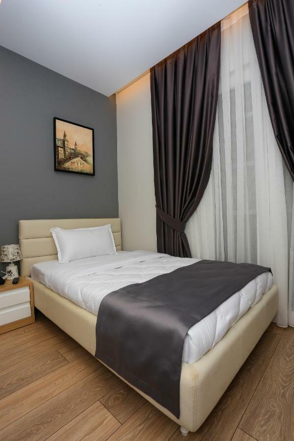 Emerald Boutique Hotel Tiranë Eksteriør bilde